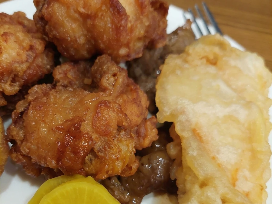 Tempura and crispy fried favourites on the hot buffet at A+ Buffet Sushi & Bar Calgary