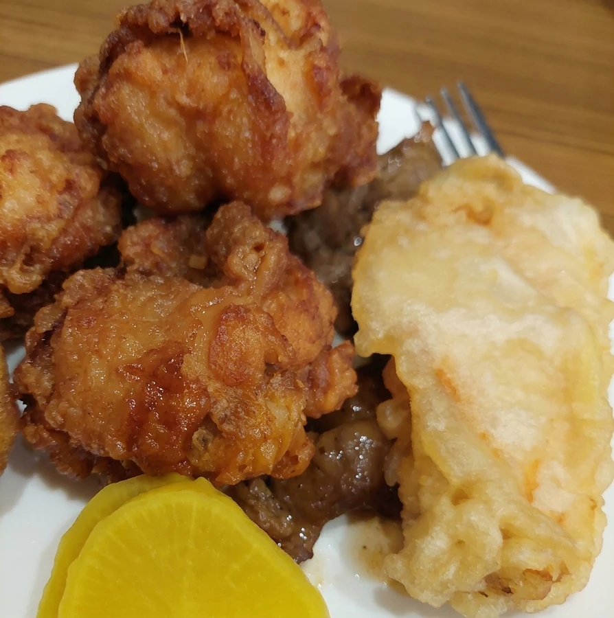 Tempura and crispy fried favourites at A+ Buffet Sushi & Bar Calgary - tempura, karaage and spring rolls from the hot buffet